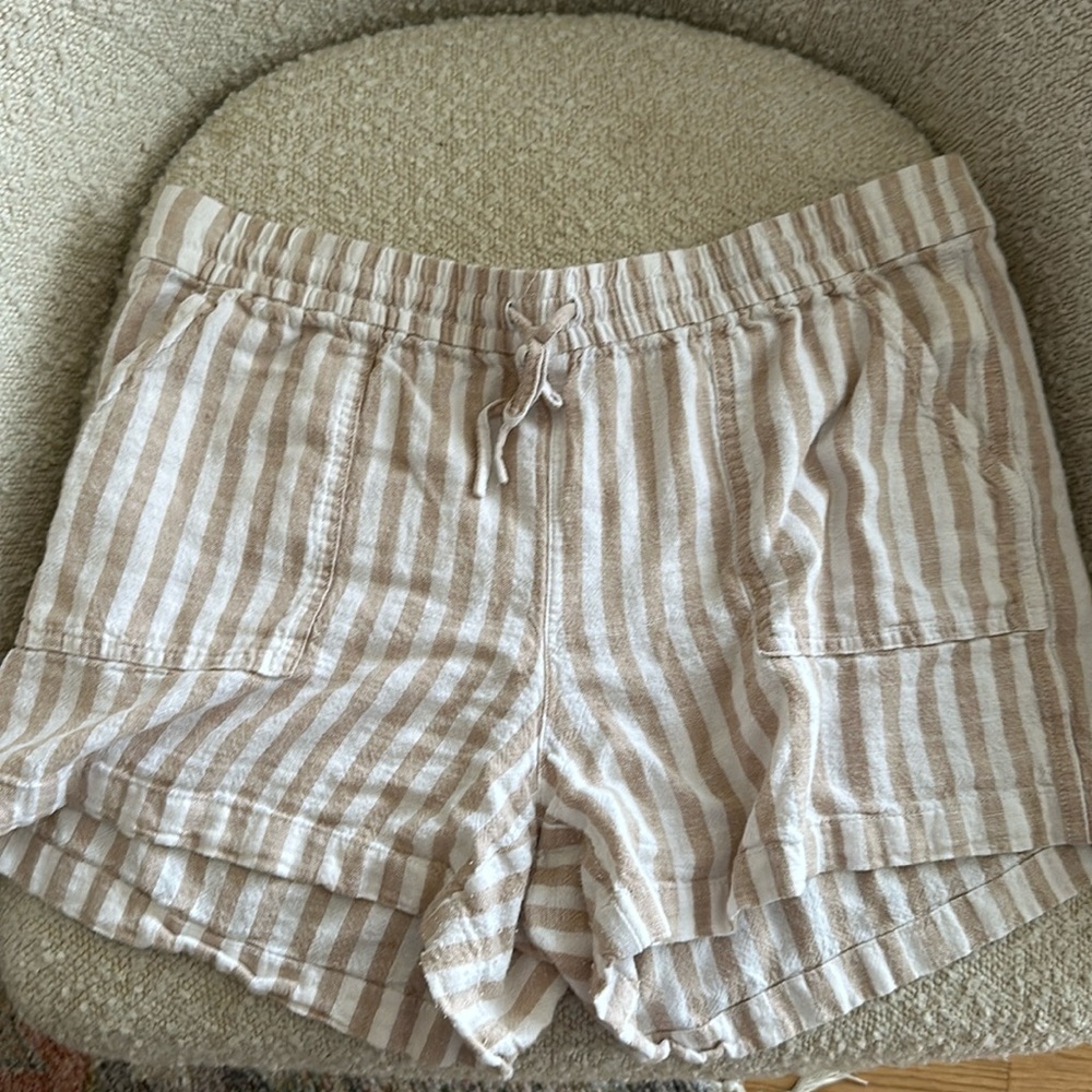 Jcrew linen like stripped shorts